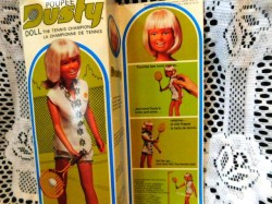 dusty tennis box a
